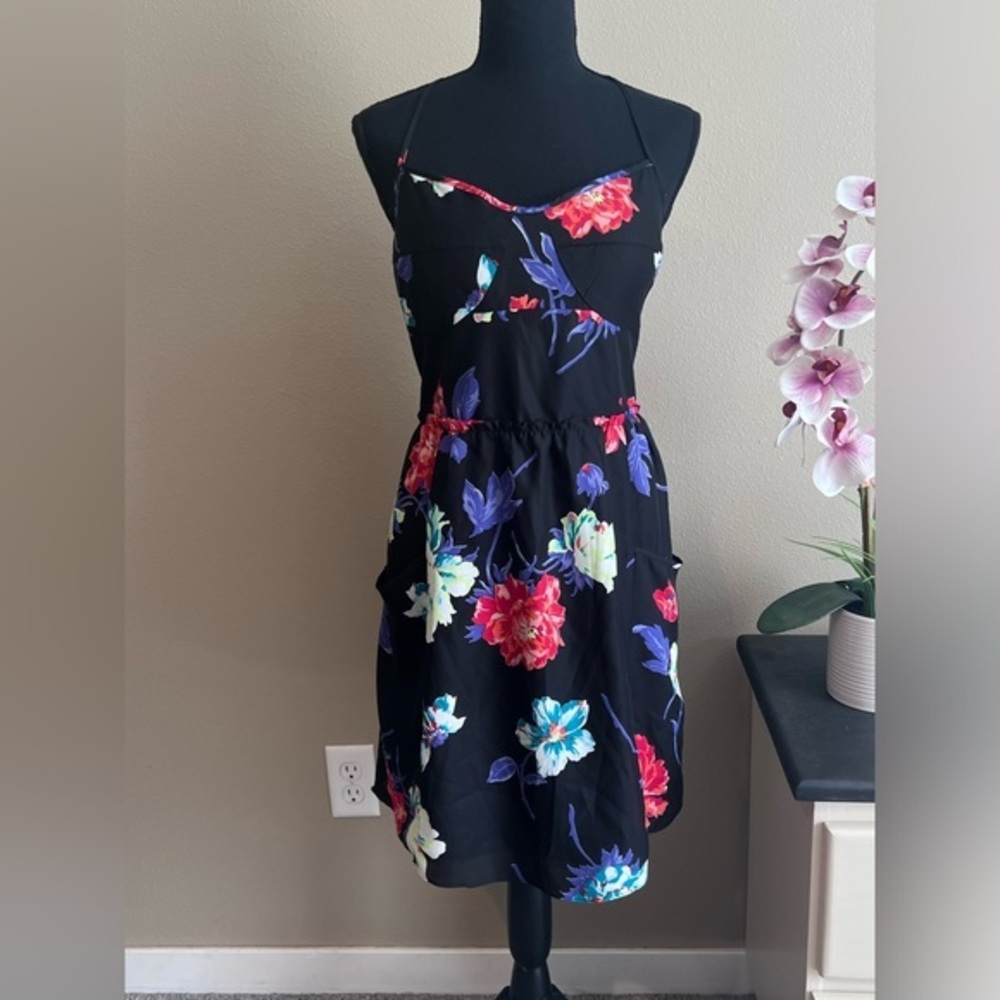 American Eagle Outfitters NWT Black Floral Dress With Pockets Size XL